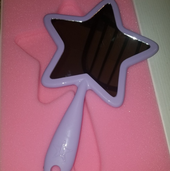 🆕️Jeffree Star, Blow Pony - Picture 5 of 5